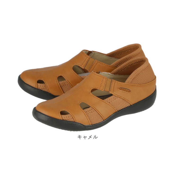 new clark sandals