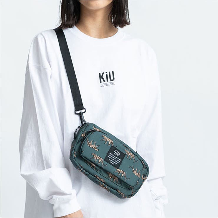 ショルダーバッグ