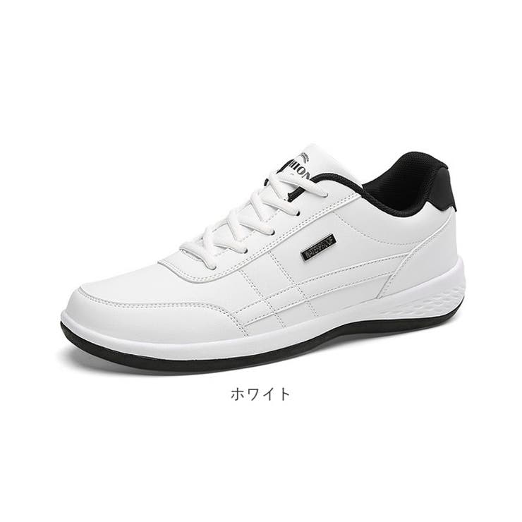 スニーカー