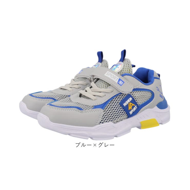スニーカー