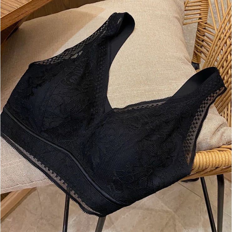 ブラジャー