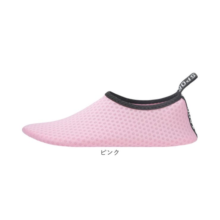 トレーニングシューズ