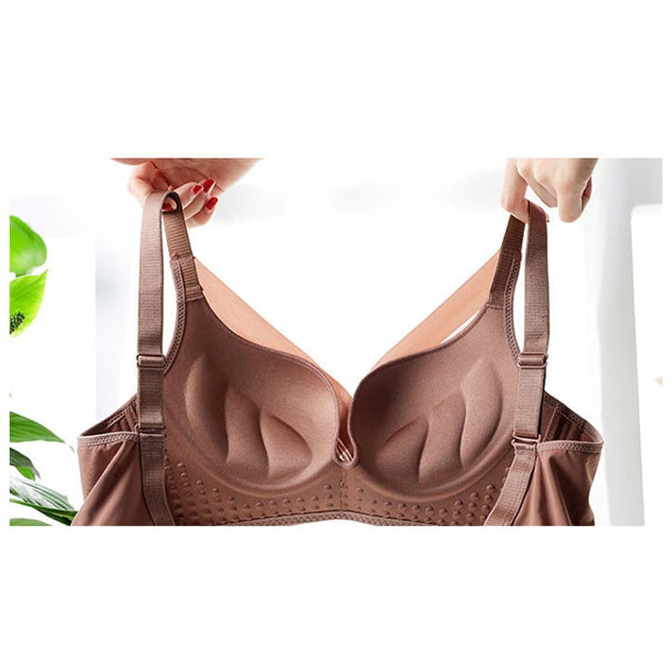 ブラジャー