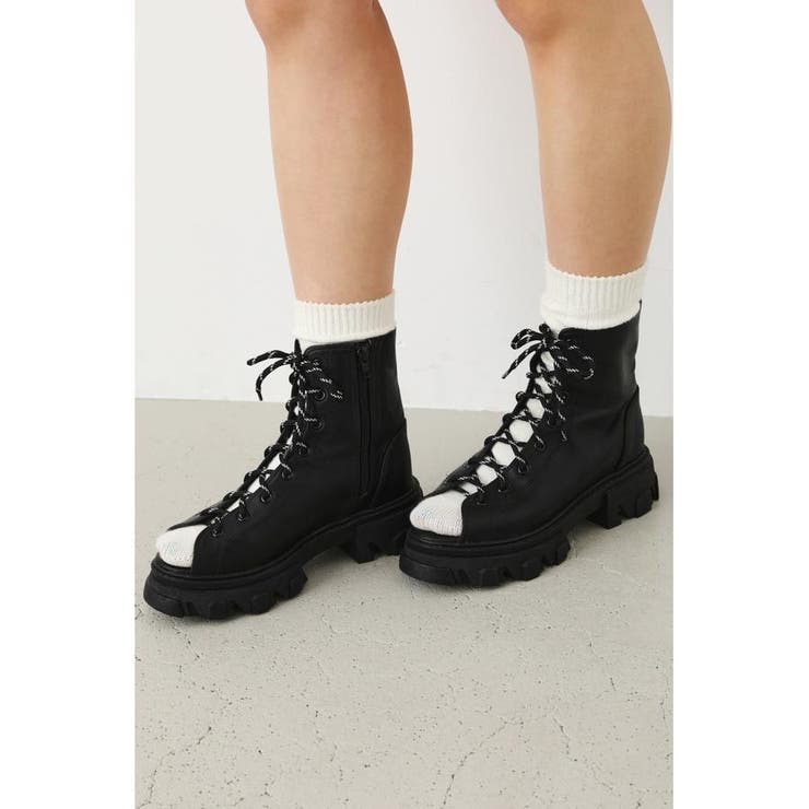 OPEN TOE LACE BOOTS