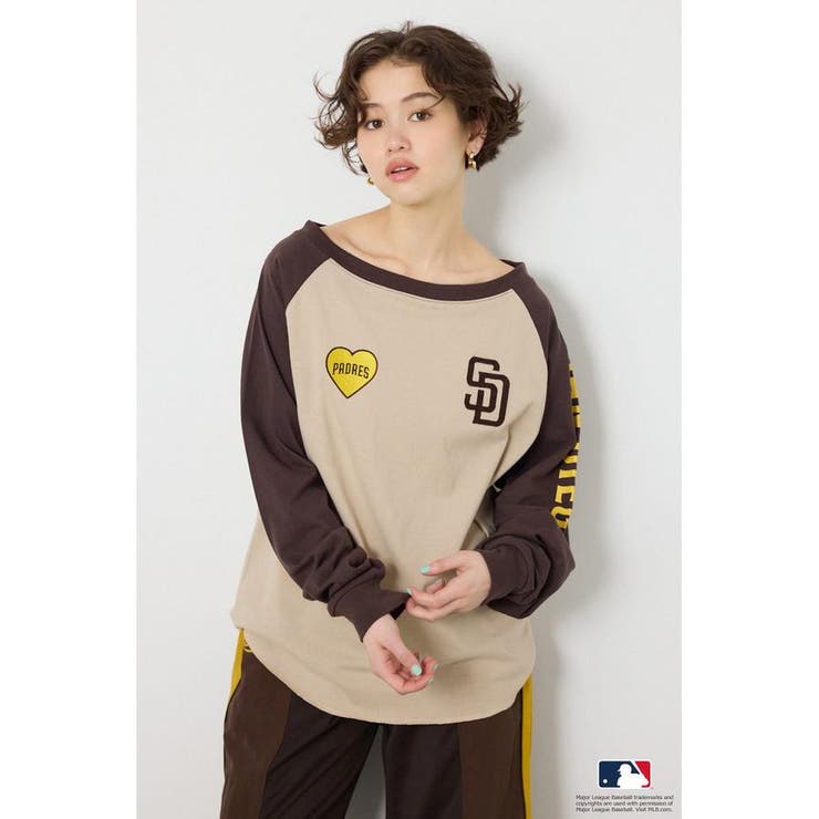 柄BRN5 | (MLB)オフショルラグラントップス | RODEO CROWNS WIDE BOWL