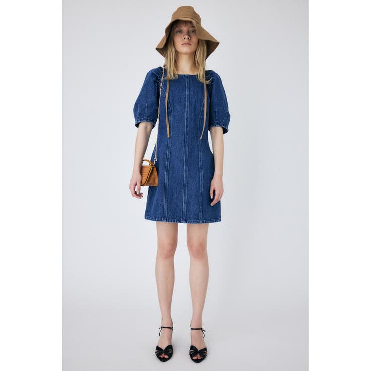 GATHER SLEEVE DENIM ブラウス　moussy moussy - MOUSSY♡GATHER SLEEVE DENIMブラウス♡パフスリーブ青の通販