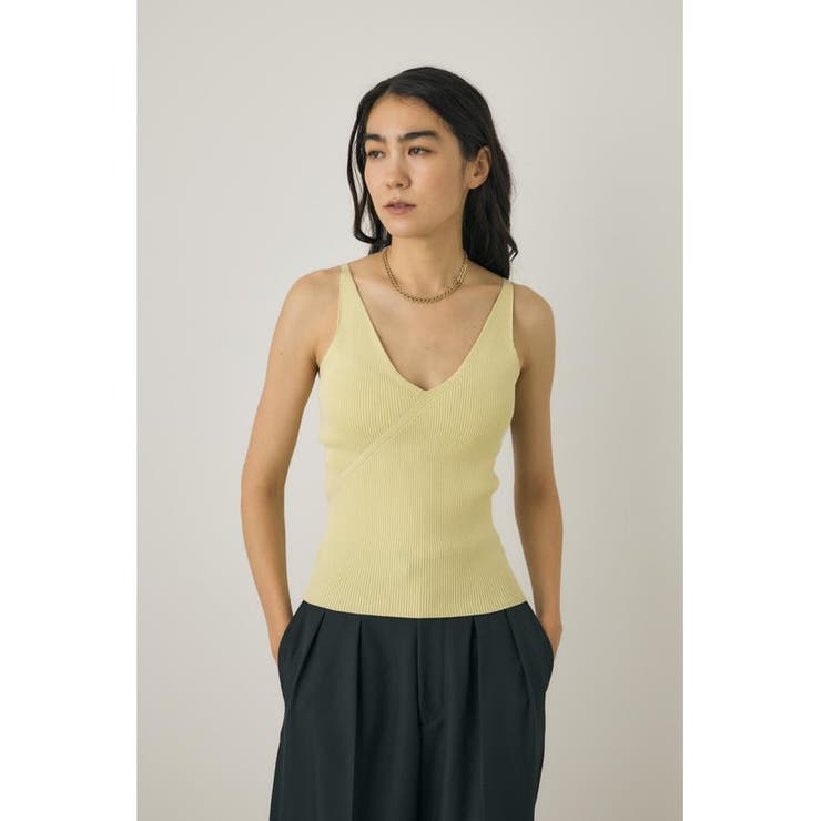 L/GRN1 | カップ付きニットキャミソール リサイクルポリエステル使用 | MOUSSY OUTLET