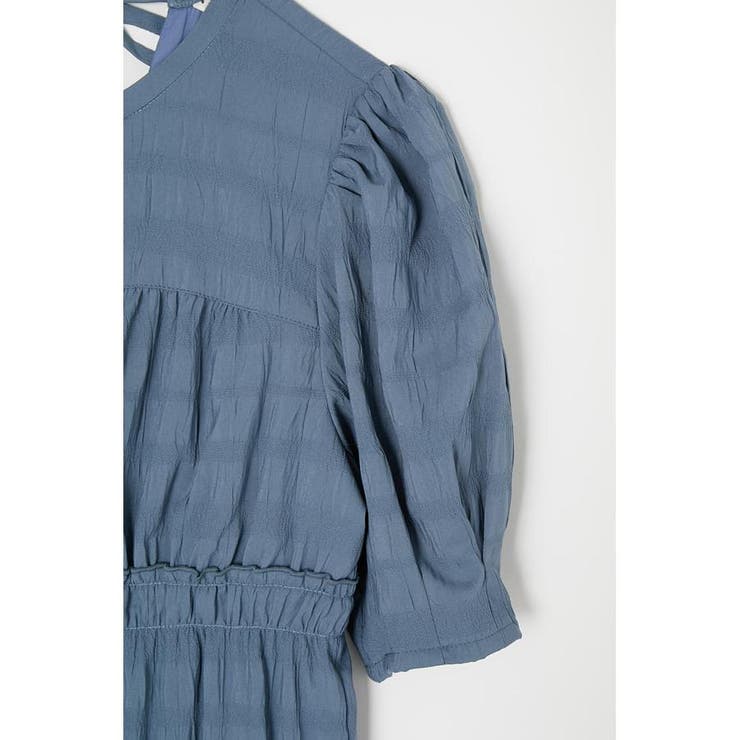TUCKED SLEEVE TIERED ドレス | MOUSSY OUTLET | 詳細画像18 