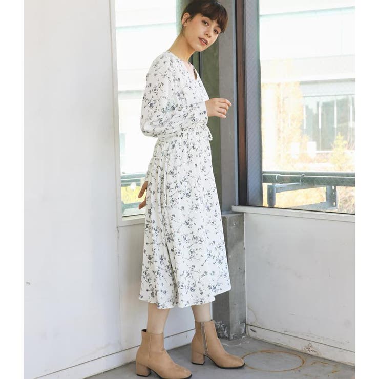 Olivia Flowerレースアップワンピース 品番 Bjlw Avan Lily アヴァンリリィ のレディースファッション通販 Shoplist ショップリスト