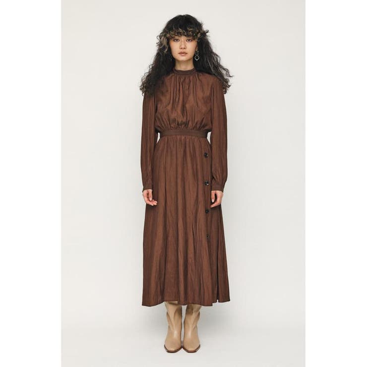 美品 22AW プラダ ランウェイ登場 三角ロゴ メッシュ ワイヤー
