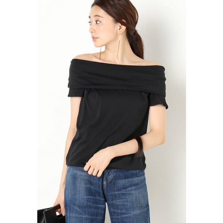 オフショルダークロスカットソートップス（カットソー/Tシャツ