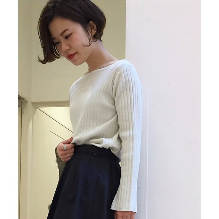 ホワイト