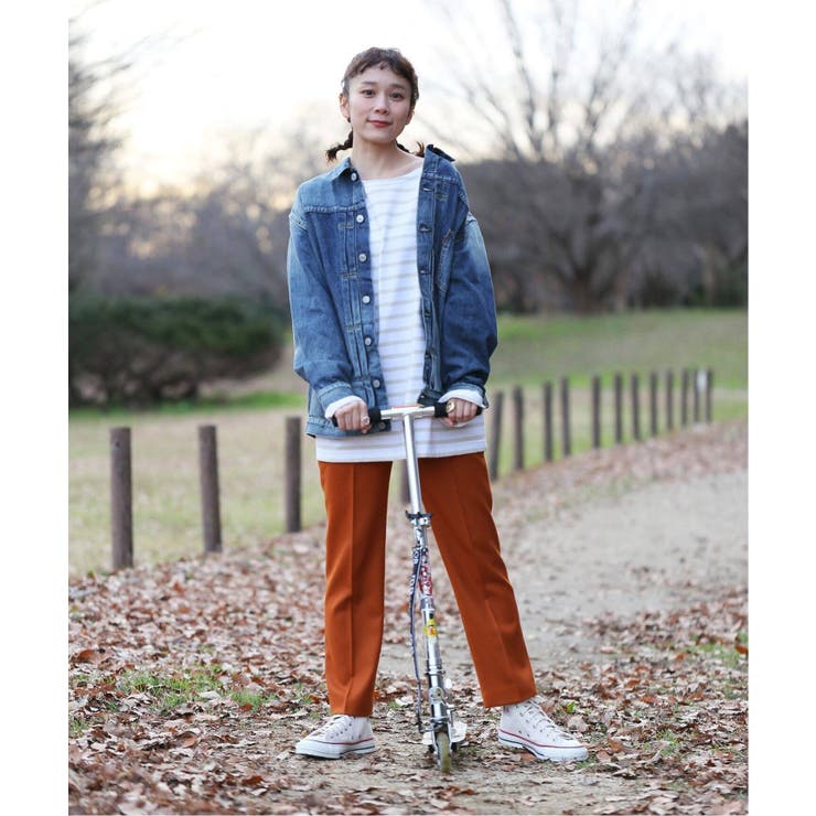 GU（ジーユー）の「（GU）イージークロップドテーパードパンツ（WOMEN ⁄ ショートパンツ・クロップドパンツ）」 - WEAR