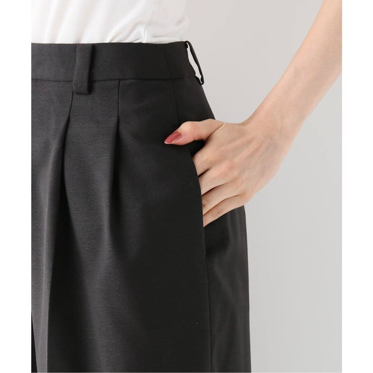 IENA◆タックバミューダパンツ◆ IENA（イエナ）の「タックバミューダパンツ（その他パンツ