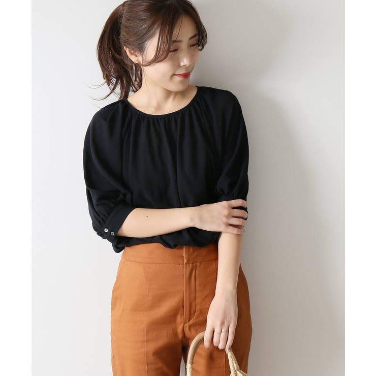 最も完璧な Spick and Span]クルーネックパフスリーブブラウス◇[品番 レディースウェア