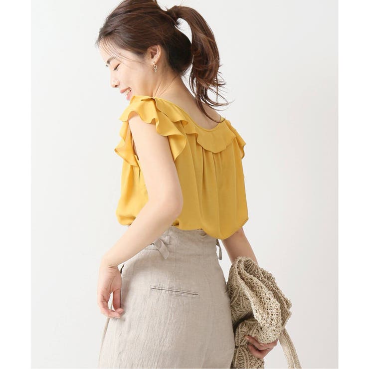 Spick and Span フリルＶネックブラウス Spick & Span - spick&span Vネックパフスリーブブラウスの通販