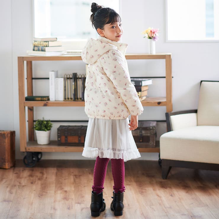 Girlyフラワープリントタフタフード中綿コート | BeBe | 詳細画像5 