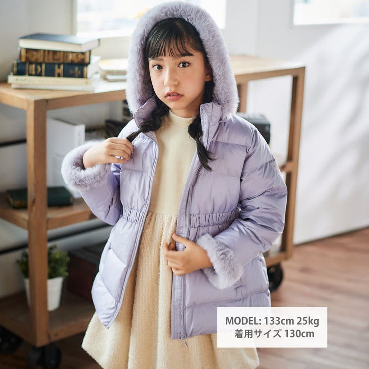 シャイニータフタウエスト切り替えシャギーファーフードダウンコート | BeBe | 詳細画像2 