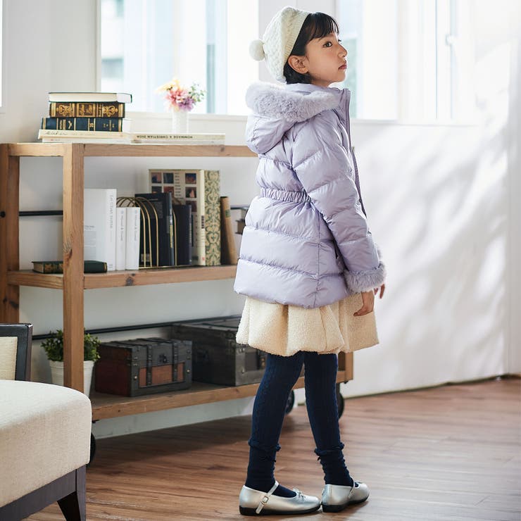 シャイニータフタウエスト切り替えシャギーファーフードダウンコート | BeBe | 詳細画像3 