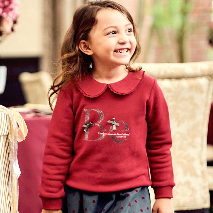 レッド | マシュマロウラケラウンドカラーグリッターロゴトレーナー(90~150cm) | BeBe