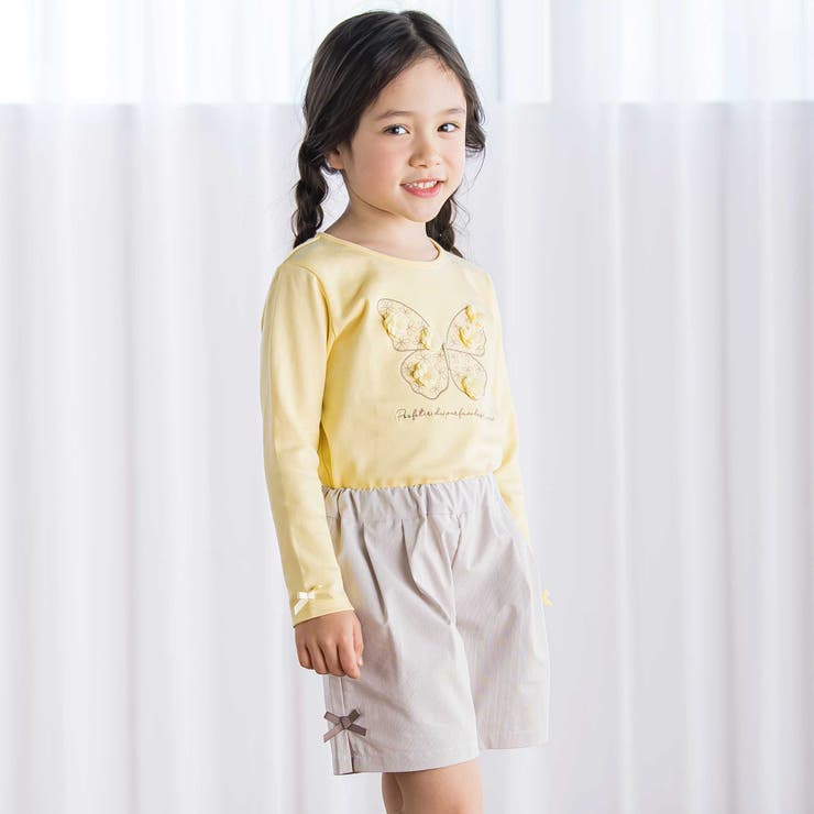 フラワーモチーフちょうちょ刺しゅうスムース長袖Tシャツ(80~150cm) | BeBe | 詳細画像3 