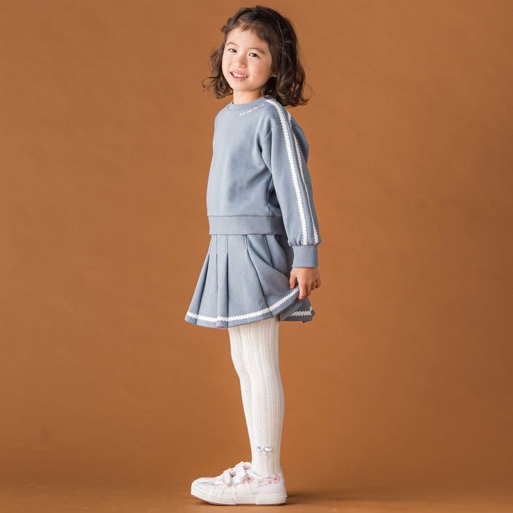 【店舗限定】【お揃い】裏毛袖ラインレーストレーナー(95~150cm) | BeBe Petits Pois Vert | 詳細画像3 