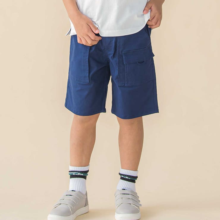 ネイビー | チノストレッチアウトポケットミリタリーハーフパンツ(95~160cm) | BeBe Petits Pois Vert