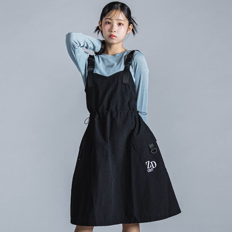 Y'sのジャンパースカートを使った人気ファッション