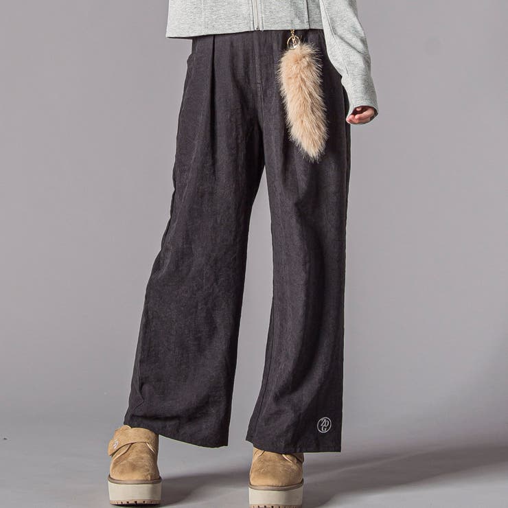 ブラック | キーホルダー付きサテンライクワイドパンツ(130~160cm) | ZIDDY