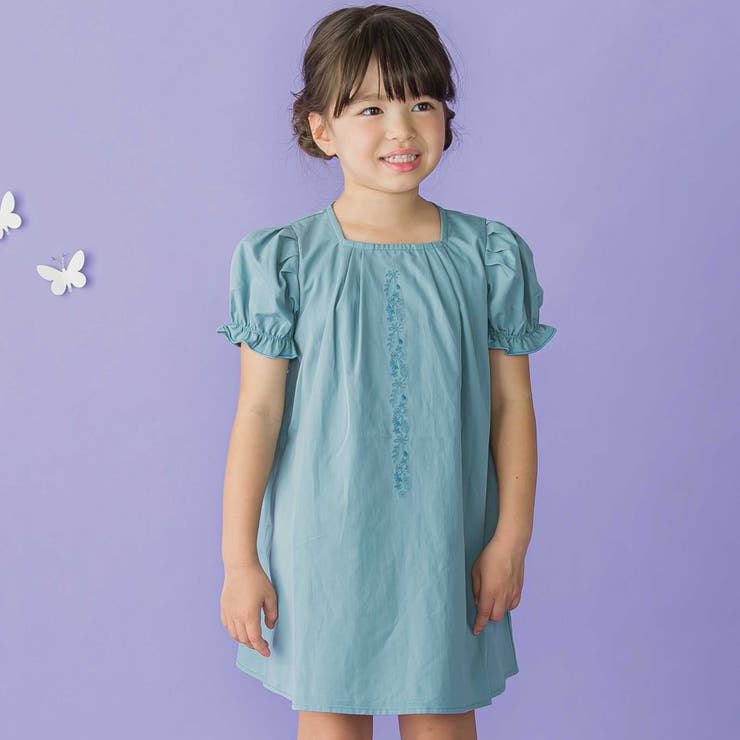 グリーン | フロント刺しゅうタックパフスリーブワンピース(95~150cm) | BeBe Petits Pois Vert