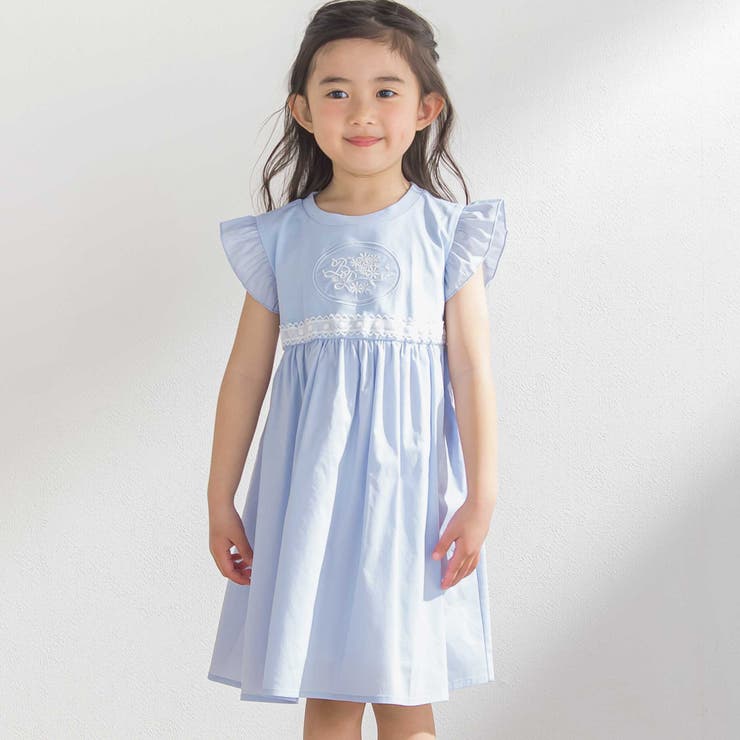 SALE新品・未使用bebeワンピース140cm 袖フリルエンブレム刺しゅうワンピース(95~150cm)(95cm ホワイト