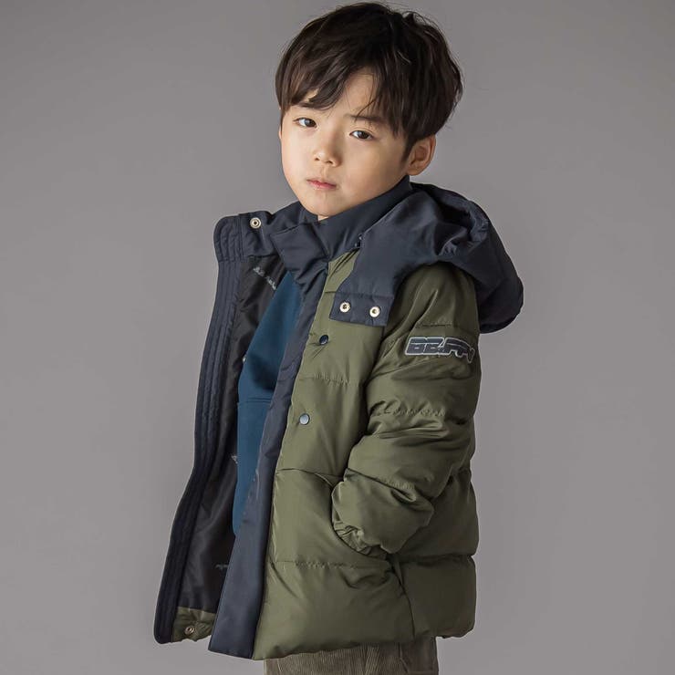 グリーン系 | 配色タフタ切り替えダウンコート(95~160cm) | BeBe Petits Pois Vert