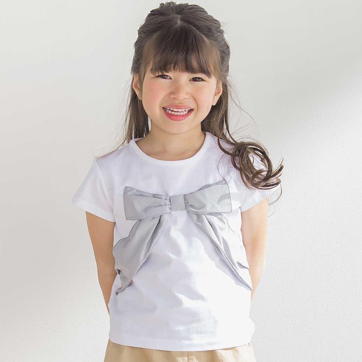 ホワイト | サテン風配色リボンモチーフ半袖Tシャツ(95~150cm) | BeBe Petits Pois Vert