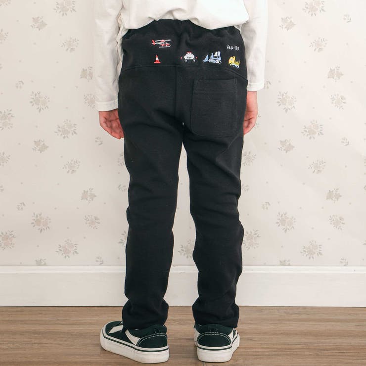 ブラック(くるま) | 恐竜はたらくくるまおしり刺しゅうテーパードパンツ(80~120cm) | SLAP SLIP