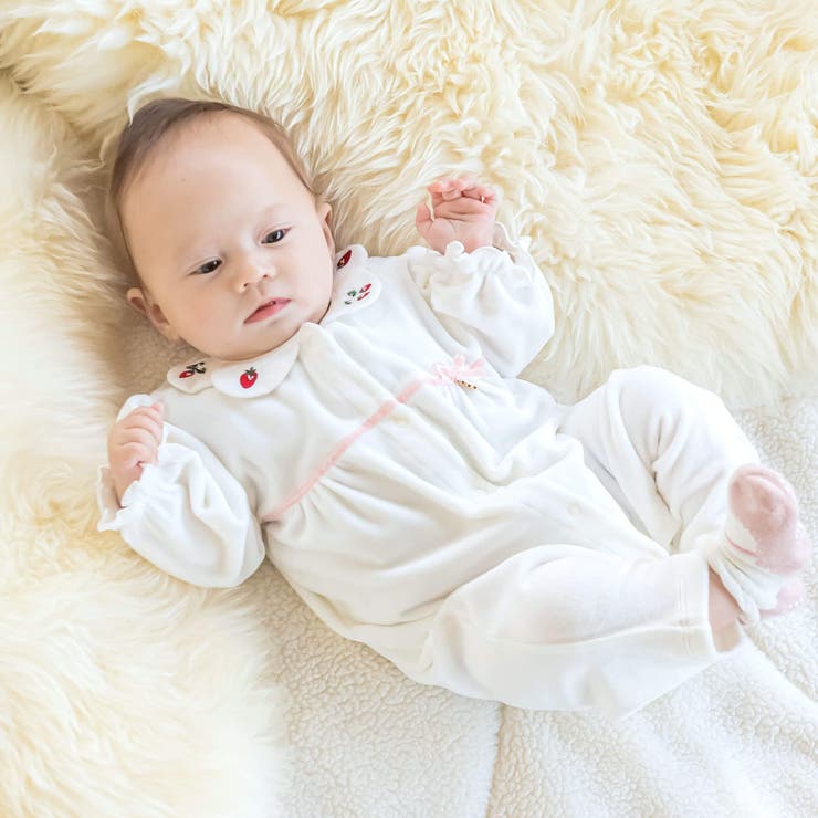 イチゴ刺しゅうスカラップ襟ベロアフリースロンパースベビー(60