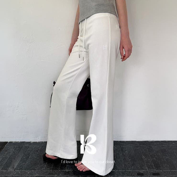 WHITE | フラット スウェットフレアパンツ DS26073 | BEIDELLI