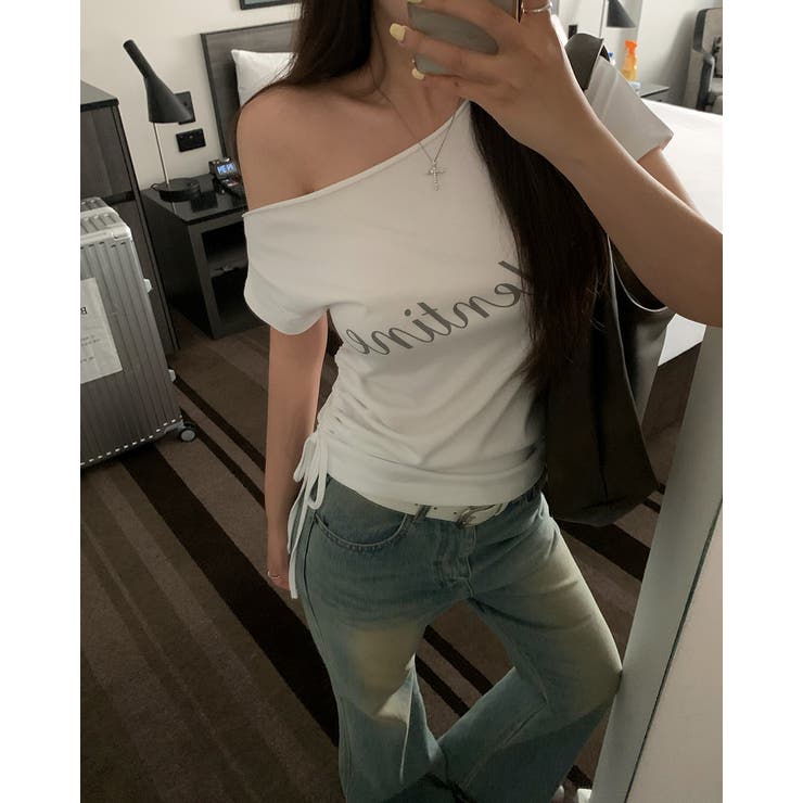 WHITE | レナ オフショルダー半袖Tシャツ ts1521 | BEIDELLI