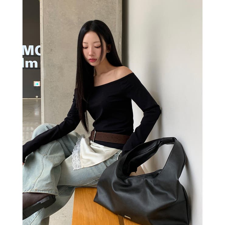BLACK | パブ オフショルダー長袖Tシャツ ts1498 | BEIDELLI
