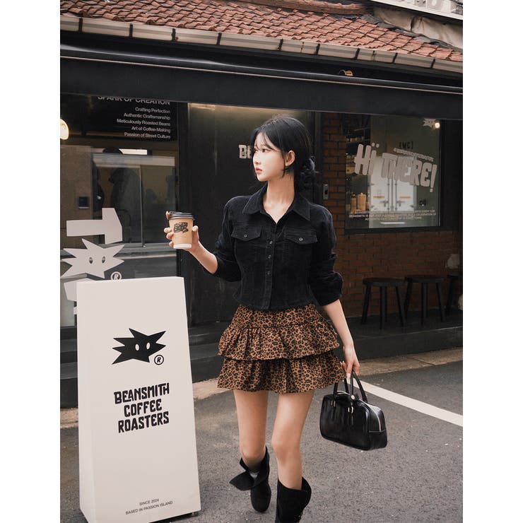BLACK | ナッツ、スエードピンタックセミクロップドブラウス bs1183 | BEIDELLI
