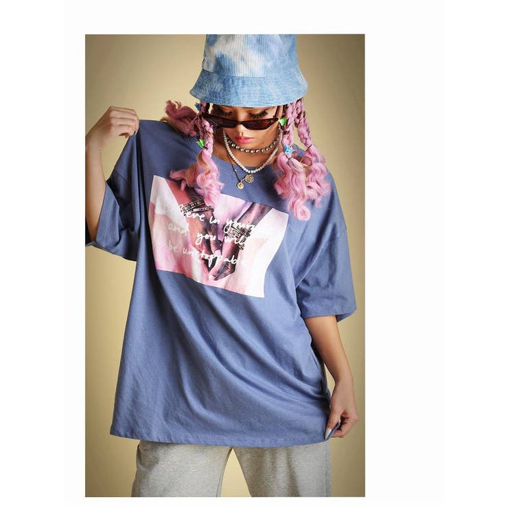 半袖Tシャツ 半袖  Tシャツ[品番：RV000011035]｜bombshell（ボムシェル）のレディースファッション通販｜SHOPLIST（ショップリスト）