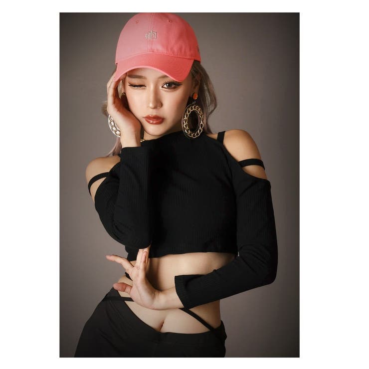 ブラック | 長袖カットソー へそ出し Tシャツ | bombshell