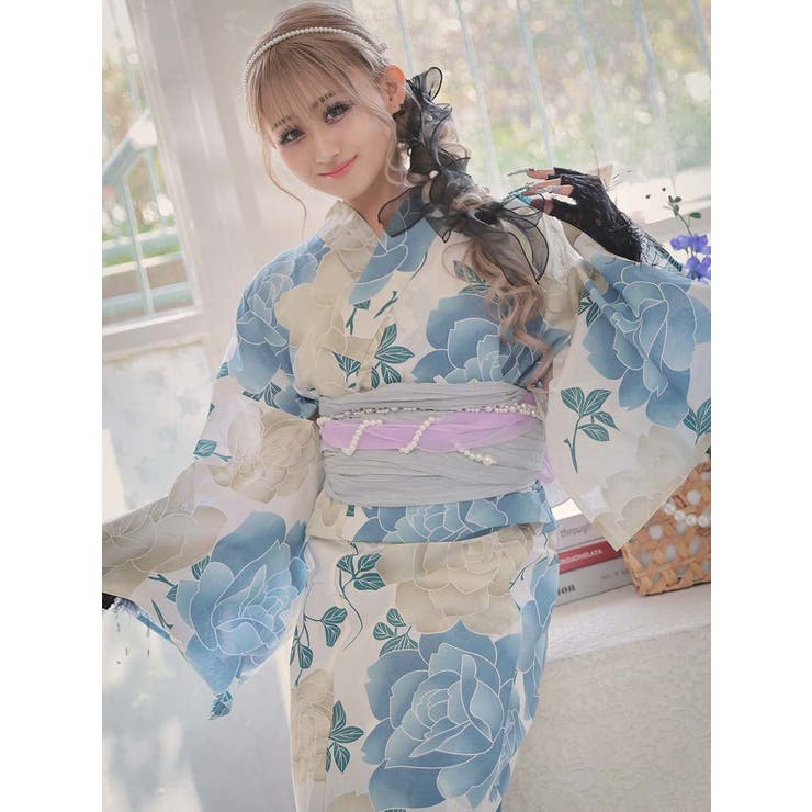 大柄花上品粋な浴衣✨早い者勝ちです 大柄花上品粋な浴衣✨早い者勝ちです