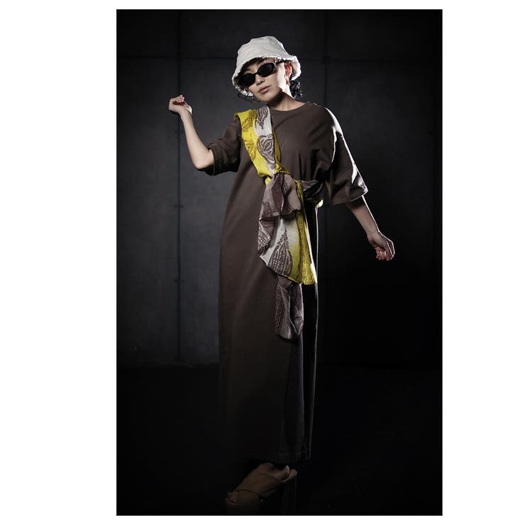 カーキ | ワンピース 無地 スリット | bombshell