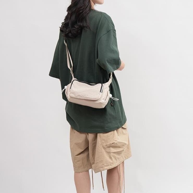 多収納 軽量ナイロンショルダーバッグ ファスナーポケット付き 男女兼用 | Beststore | 詳細画像6 