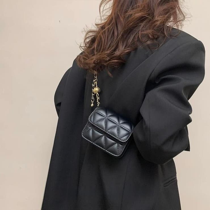 ブラック | トライアングル キルティング ミニショルダーバッグ | Beststore