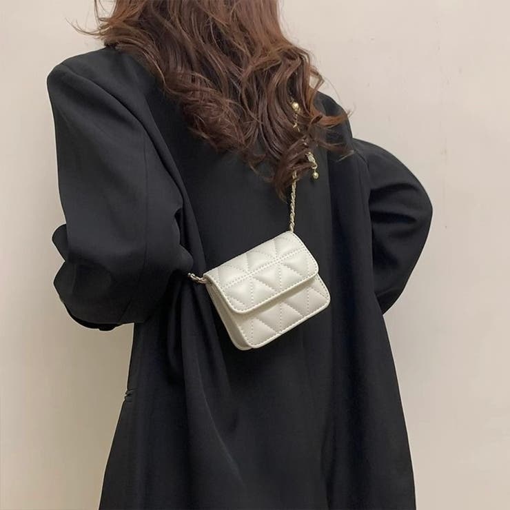 ホワイト | トライアングル キルティング ミニショルダーバッグ | Beststore