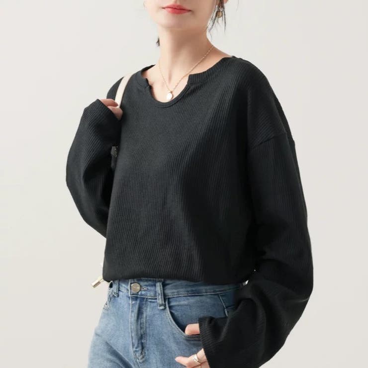 ブラック | 【シンプルでこなれ感】ワッフル素材 キーネック長袖プルオーバー ゆったりシルエッ… | Beststore