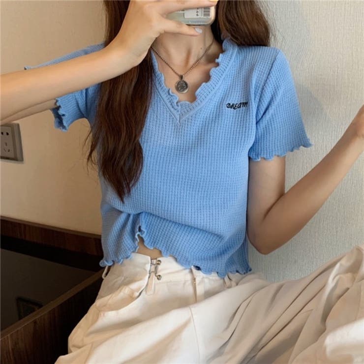 ブルー