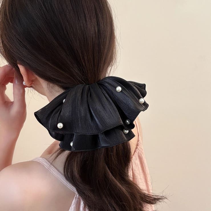 ブラック | パール付き シフォンボリュームフリルシュシュ ヘアアクセサリー | Beststore