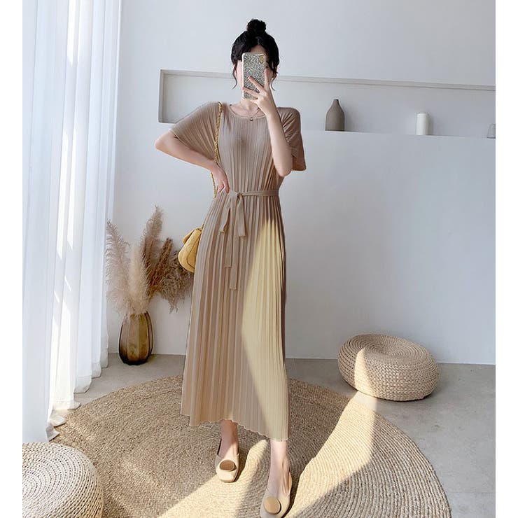 ウエストマークプリーツワンピース 韓国 Fashion 品番 Uz Bifrost ビフレスト のレディースファッション通販 Shoplist ショップリスト